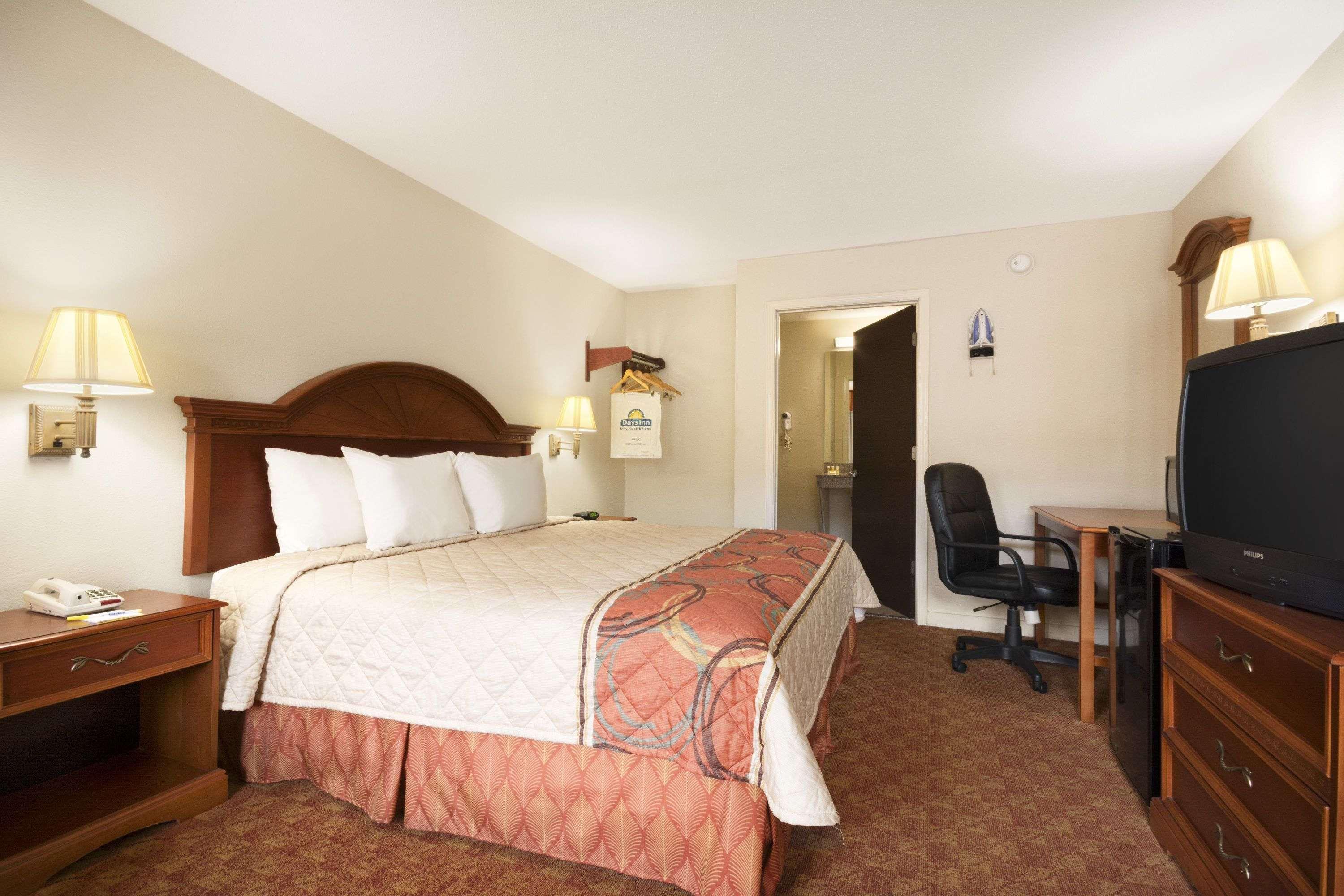 Days Inn By Wyndham Weldon Roanoke Rapids Eksteriør bilde