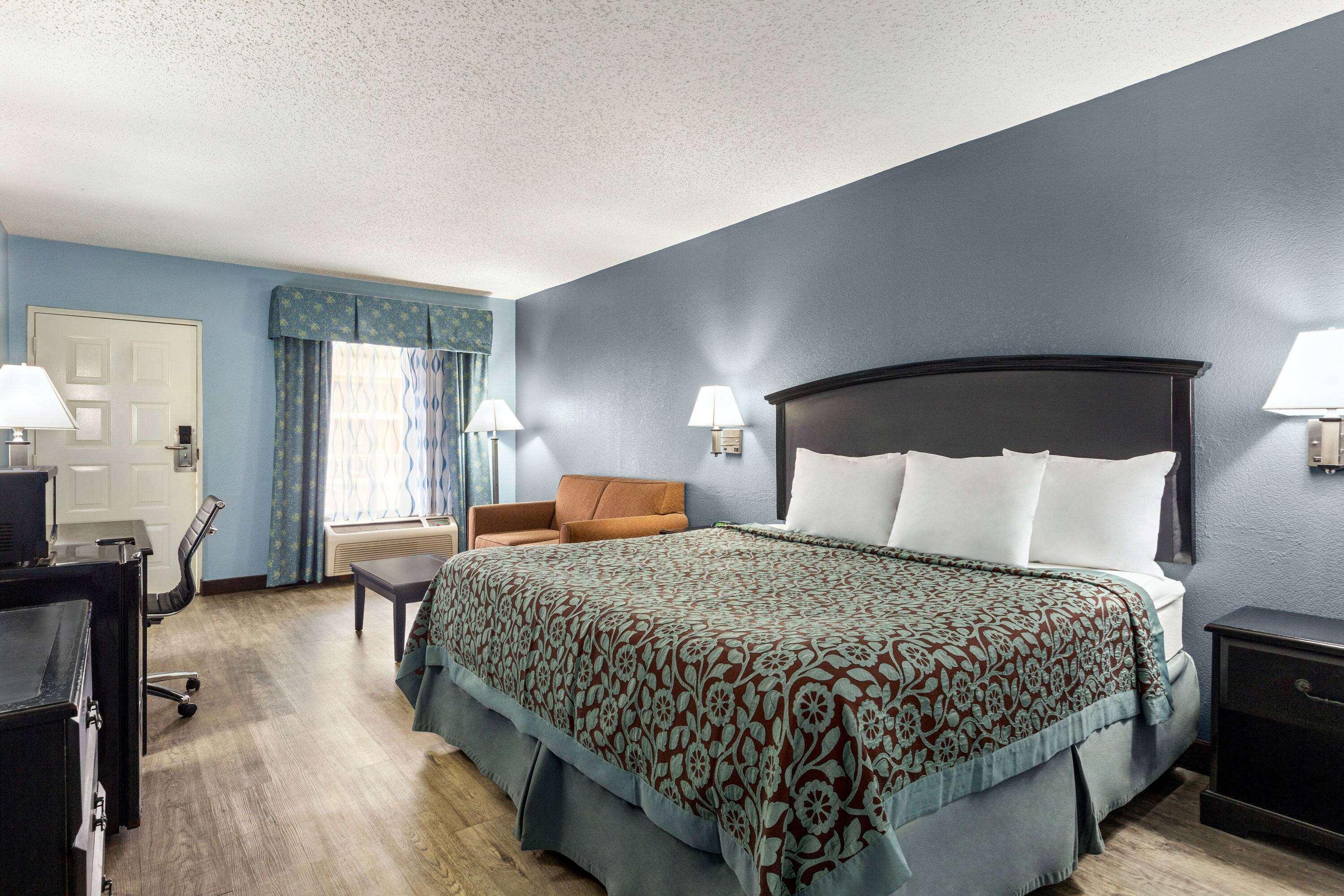 Days Inn By Wyndham Weldon Roanoke Rapids Eksteriør bilde